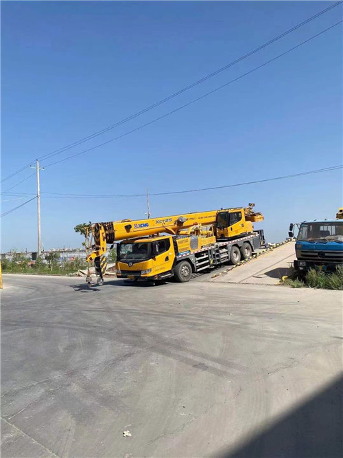 昌吉市吊车作业时，可能会产生哪些额外收费项目？