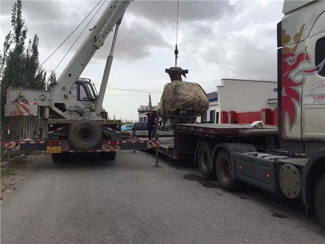 昌吉市狭窄场地（如小区、车间）适合用哪种吊车？