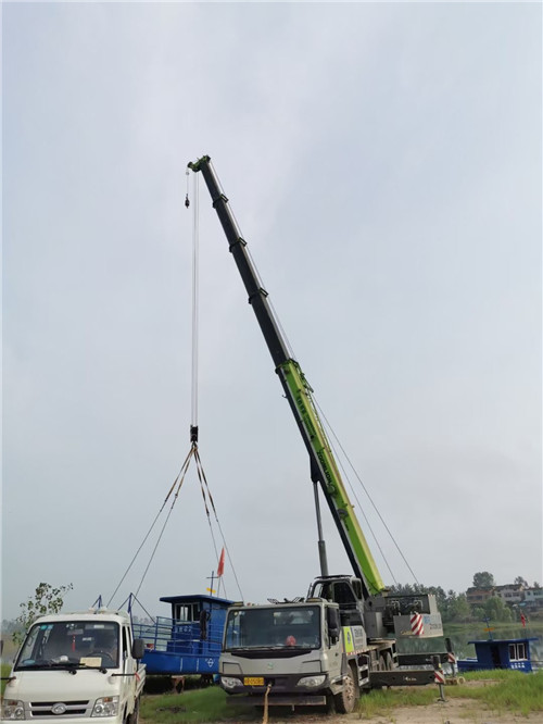 昌吉市桥梁建设吊装案例